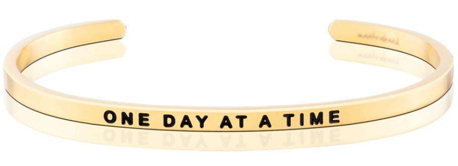 Mantraband - One day at a time Gull